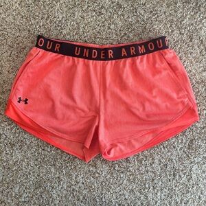 Under Armour Coral Pink Running Shorts Women’s XL Athletic Activewear